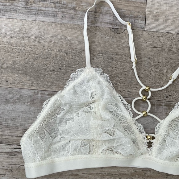 Aerie Hibiscus Lace Strappy Triangle Beaded Bralette - Picture 6 of 10